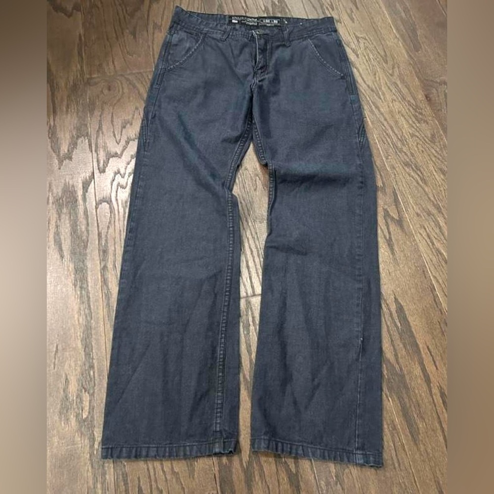 Jeans - Picture 2 of 15